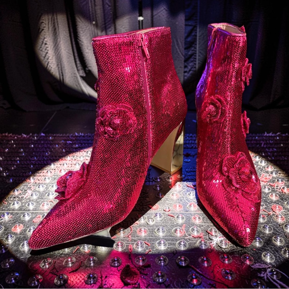 Betsey Johnson NWT Sz 10M Fuchsia Sequin Floral Gold Heel Ankle Boots (SH305)